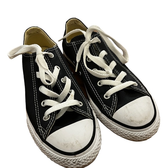Converse All‎ Star Chuck Taylor Navy Sneakers Unisex Kids size 2 US - Picture 1 of 6